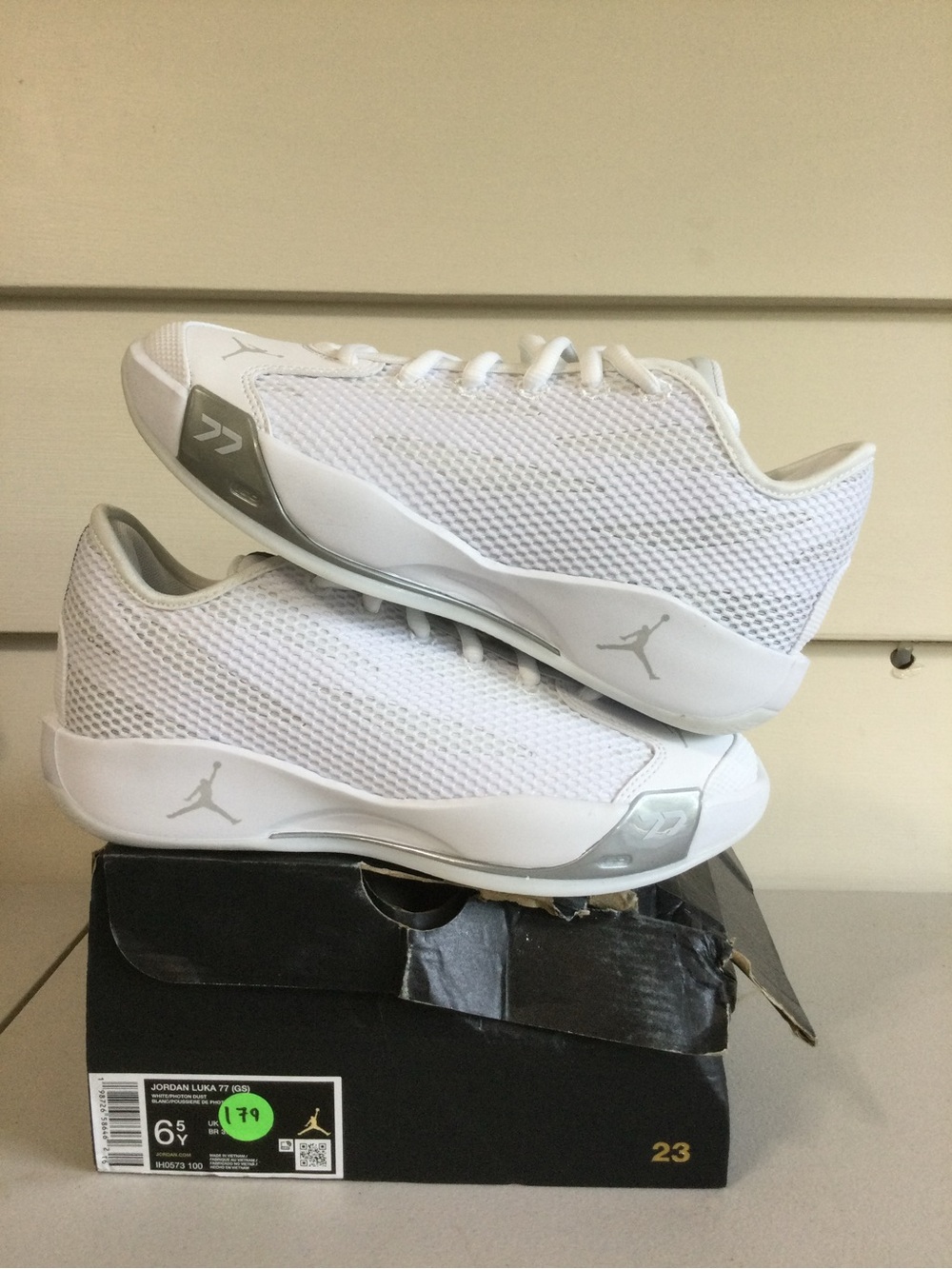 Jordan Luka 77 Low Top kids Sneakers - White/Gray